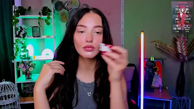 miki-niki online show from October 2025 08:38:01 AM