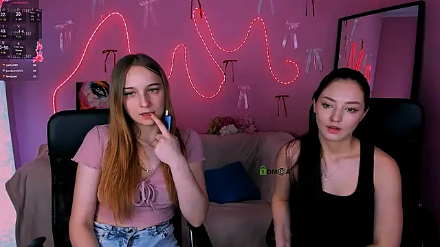 miki-niki online show from March 2026 10:49:01 AM