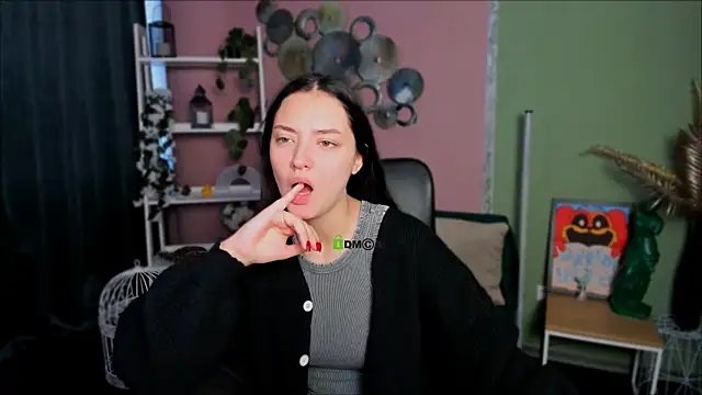 miki-niki online show from September 2025 06:12:01 AM