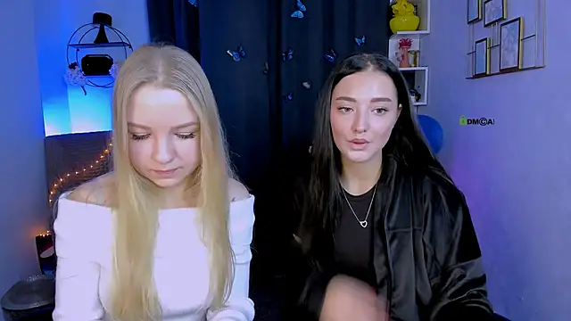 miki-niki online show from October 2025 12:20:02 PM