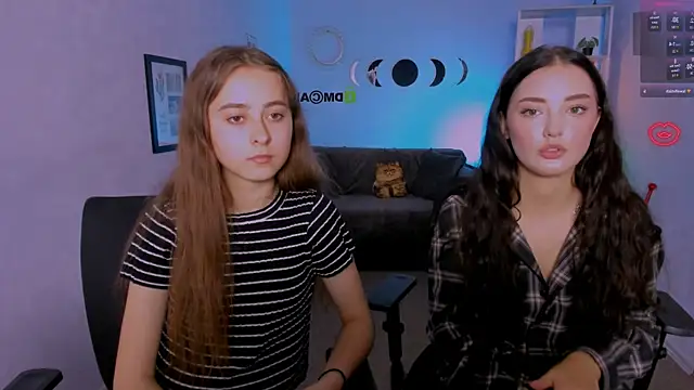 miki-niki online show from October 2025 02:17:01 PM