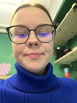  CherryBloom  online show from September 2025 08:37:01 PM