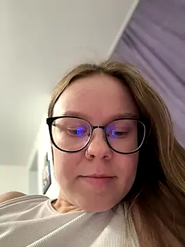  CherryBloom  online show from November 2025 05:18:01 PM