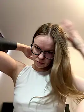  CherryBloom  online show from January 2026 08:19:01 AM