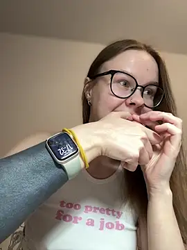  CherryBloom  online show from February 2026 02:33:01 PM