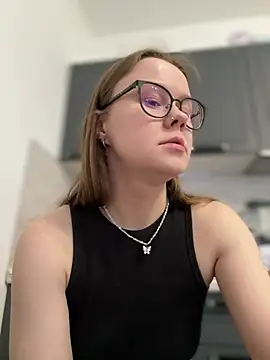  CherryBloom  online show from March 2026 01:05:01 PM