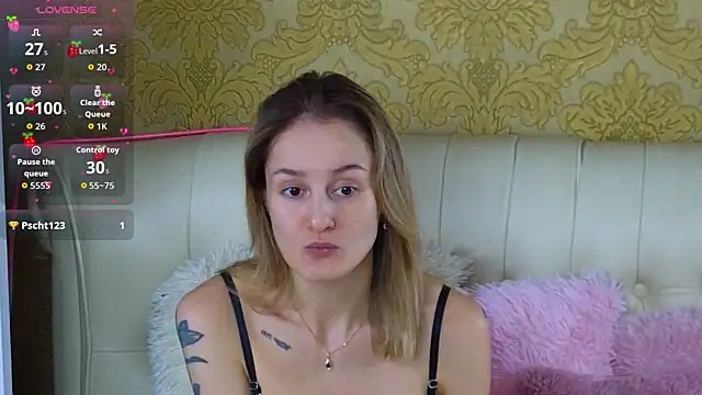 RosieBlossom online show from February 2026 07:46:01 PM