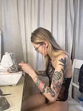 RosieBlossom online show from October 2025 04:06:01 PM