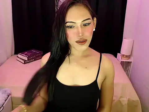 Tiffany welson online show from March 2026 12:45:02 AM