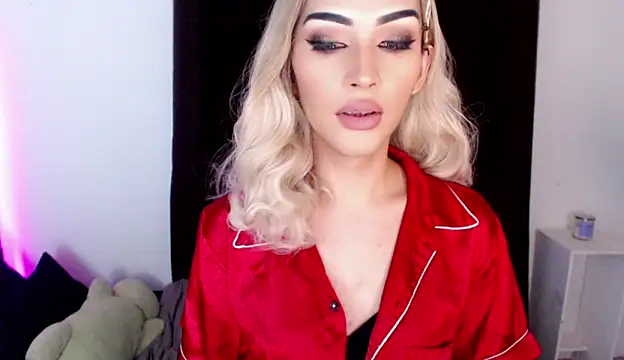 Alicegreenexx online show from June 2026 05:07:01 PM