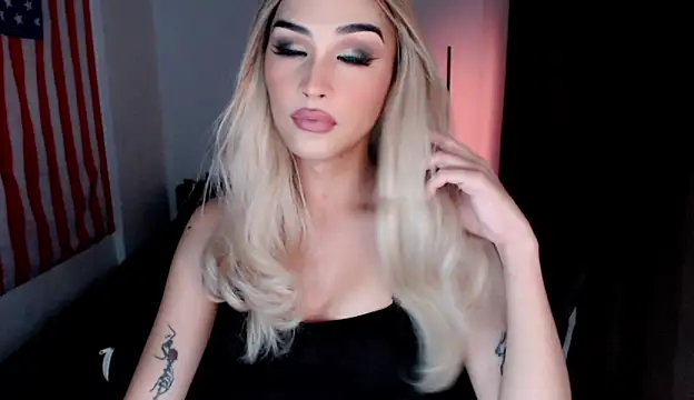 Alicegreenexx online show from November 2025 09:47:02 AM