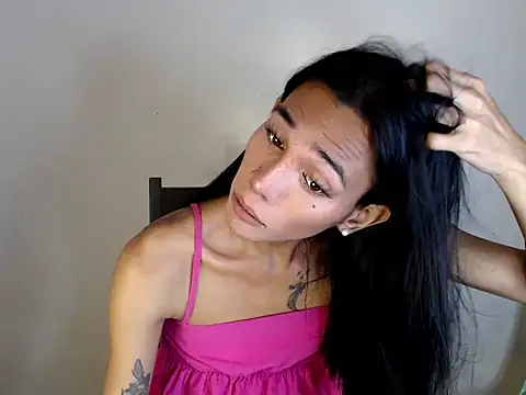 Snapshot of kate_69x chatting on November 2025 04:05:02 AM kate 69x online show from November 2025 04:05:02 AM