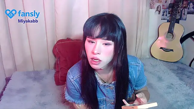 chakababe online show from April 2026 09:40:02 PM