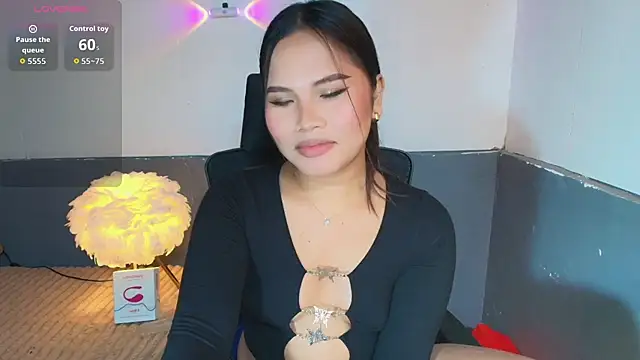 Nathalie Lustx online show from July 2026 09:26:01 PM