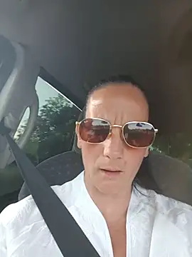 Snapshot of caro252 chatting on June 2026 06:07:02 PM caro252 online show from June 2026 06:07:02 PM