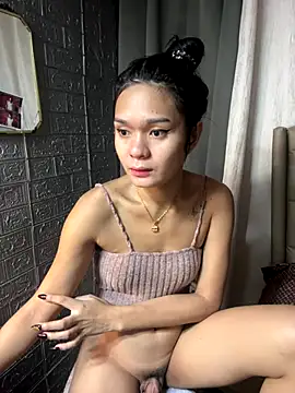 yourlovingperlita69 online show from December 2025 02:33:01 PM