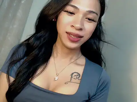 Annaloula online show from January 2026 08:47:01 PM