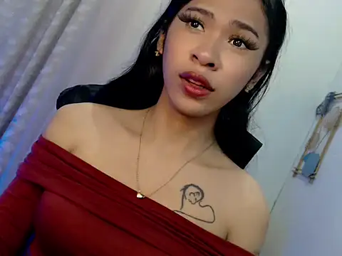 Annaloula online show from March 2026 07:36:01 PM