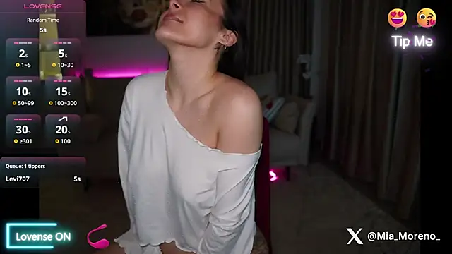 ArianaaSwift online show from September 2025 07:13:01 PM