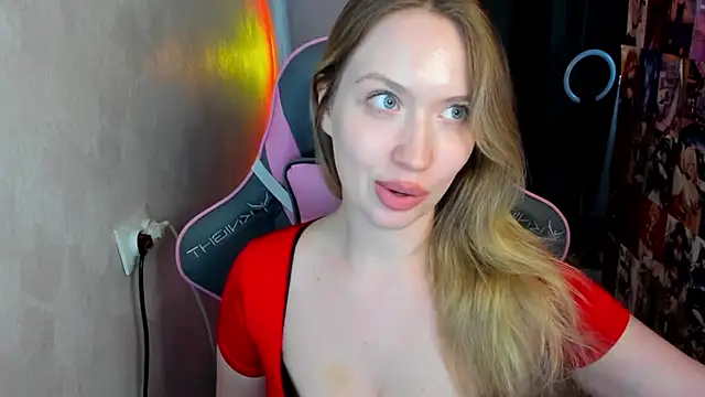 NicoleRiccii online show from May 2026 03:40:02 PM