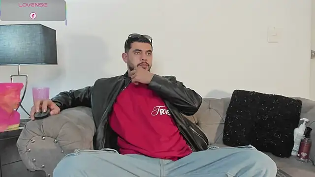 Dimitri Bass online show from November 2025 06:40:02 PM