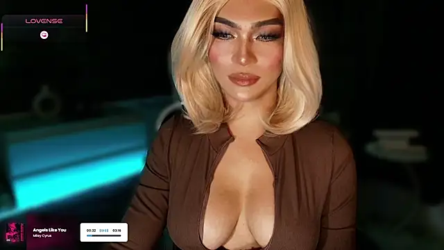 Huntress xxx online show from October 2025 05:50:02 AM