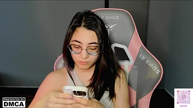 MeilideQian1 online show from February 2026 11:10:02 AM