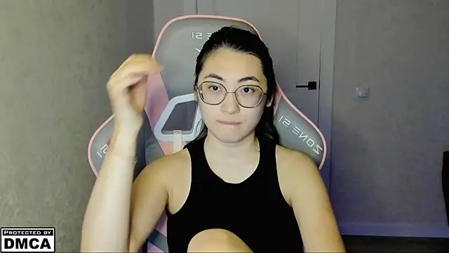 MeilideQian1 online show from November 2025 03:05:01 PM