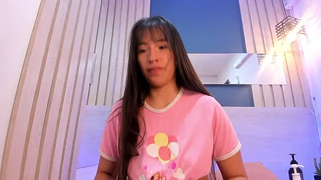 SofiCandy  online show from February 2026 01:32:02 PM