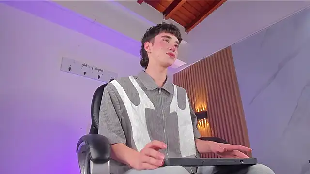 austin rouse online show from March 2026 08:47:02 PM