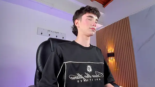 austin rouse online show from March 2026 08:32:02 PM