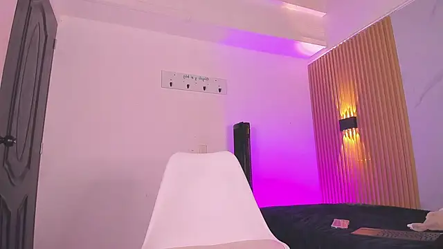 austin rouse online show from November 2025 07:40:02 PM