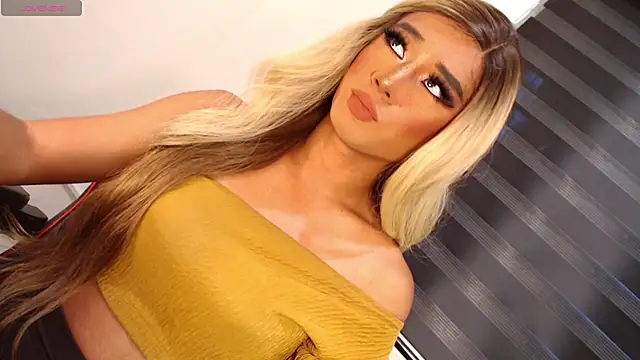 SissifyMeNow online show from December 2025 01:49:02 AM