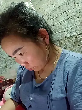 jienrrr online show from October 2025 01:10:02 PM