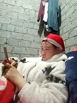 jienrrr online show from January 2026 12:42:02 PM