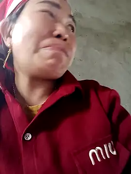 jienrrr online show from December 2025 05:29:02 AM