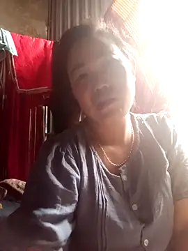 jienrrr online show from September 2025 10:36:01 AM