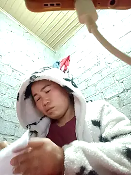 jienrrr online show from January 2026 11:00:02 PM