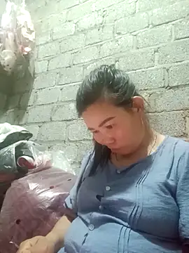 jienrrr online show from October 2025 12:59:01 PM