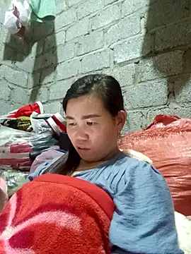 jienrrr online show from October 2025 02:49:02 AM