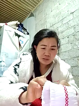 jienrrr online show from October 2025 11:36:01 PM