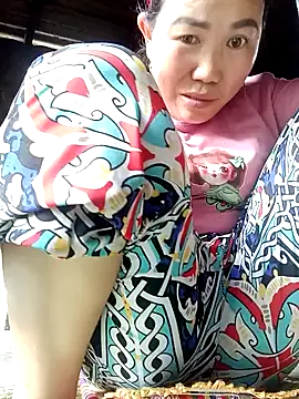 jienrrr online show from May 2026 03:06:02 AM