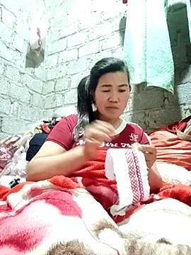 jienrrr online show from October 2025 01:28:01 AM