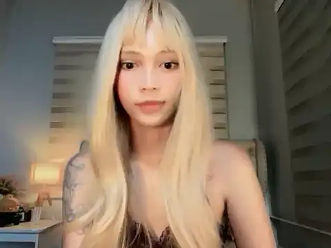 isabella chasex online show from April 2026 11:28:01 PM