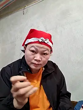 Snapshot of yoowwmr chatting on November 2025 12:33:01 AM yoowwmr online show from November 2025 12:33:01 AM