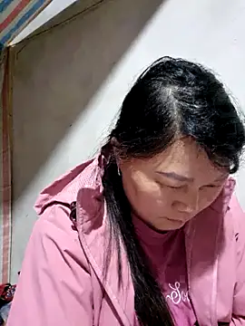 Snapshot of yoowwmr chatting on November 2025 01:58:02 PM yoowwmr online show from November 2025 01:58:02 PM