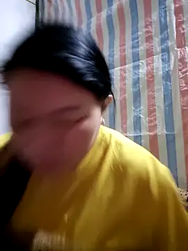 Snapshot of yoowwmr chatting on October 2025 04:06:02 PM yoowwmr online show from October 2025 04:06:02 PM