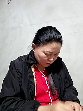 Snapshot of yoowwmr chatting on November 2025 02:50:02 PM yoowwmr online show from November 2025 02:50:02 PM