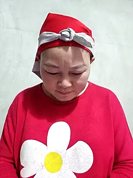 Snapshot of yoowwmr chatting on December 2025 02:00:01 AM yoowwmr online show from December 2025 02:00:01 AM