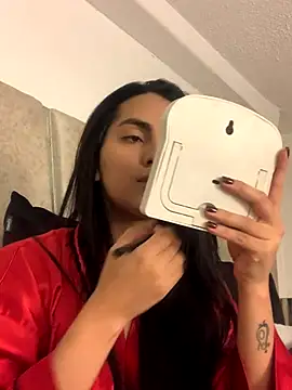 CamiJone online show from November 2025 11:27:01 PM